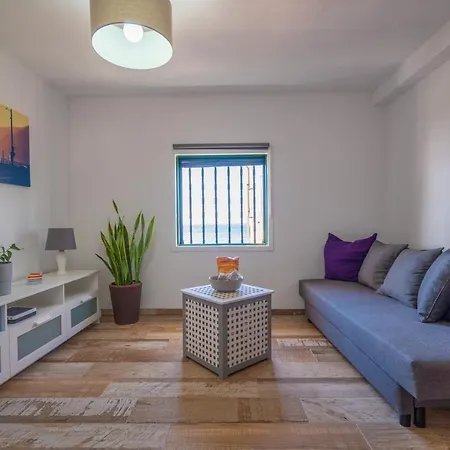 Appartement Romantic Cave With Big Terrace Overlooking The Sea