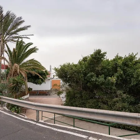 Romantic Cave With Big Terrace Overlooking The Sea Appartement