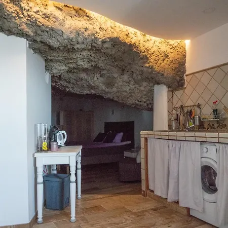 Apartment Romantic Cave With Big Terrace Overlooking The Sea Santa Cruz de Tenerife
