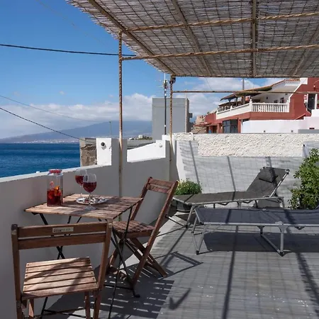 Romantic Cave With Big Terrace Overlooking The Sea Santa Cruz de Tenerife